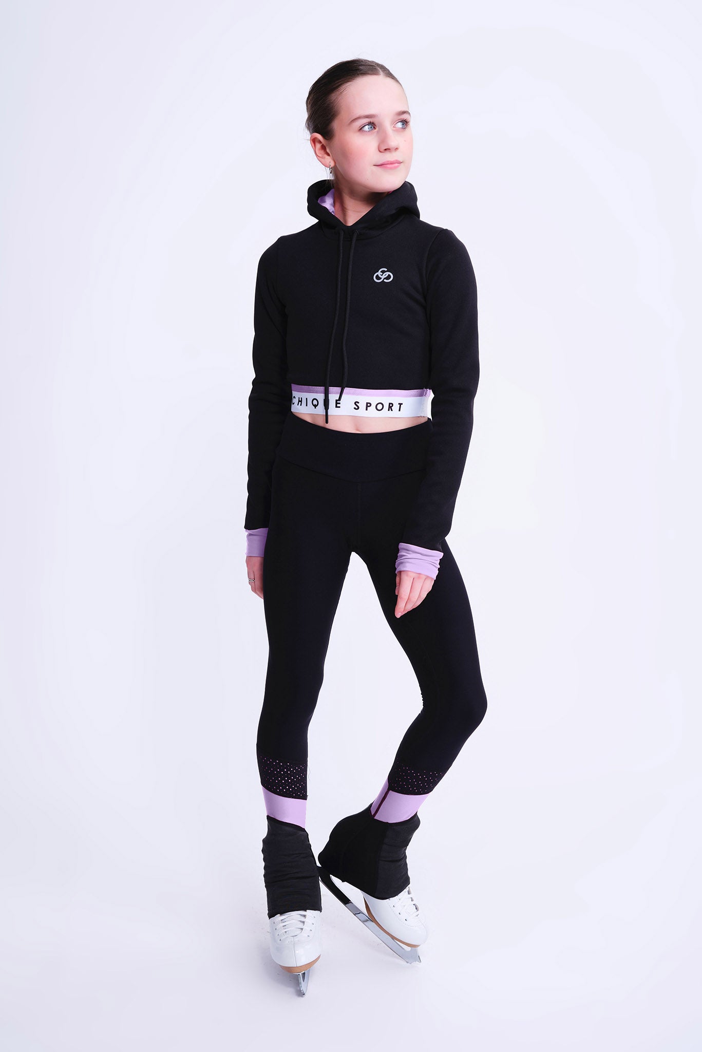 Fearless Crop Hoodie in Zwart en Amethist