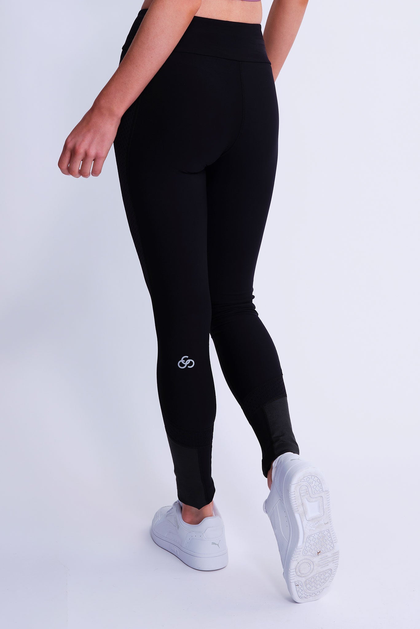 Passion Non-Slip Leggings in Black