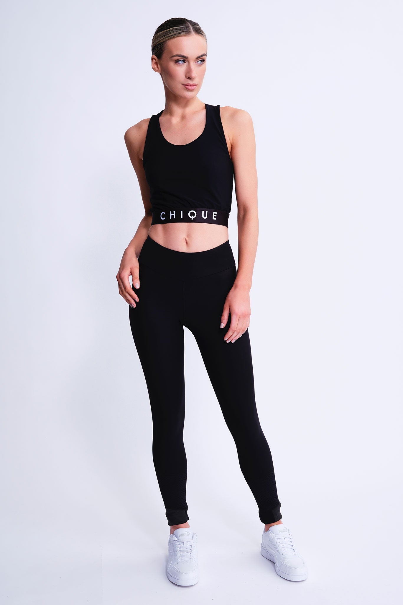 Desire Non-Slip Leggings in Black