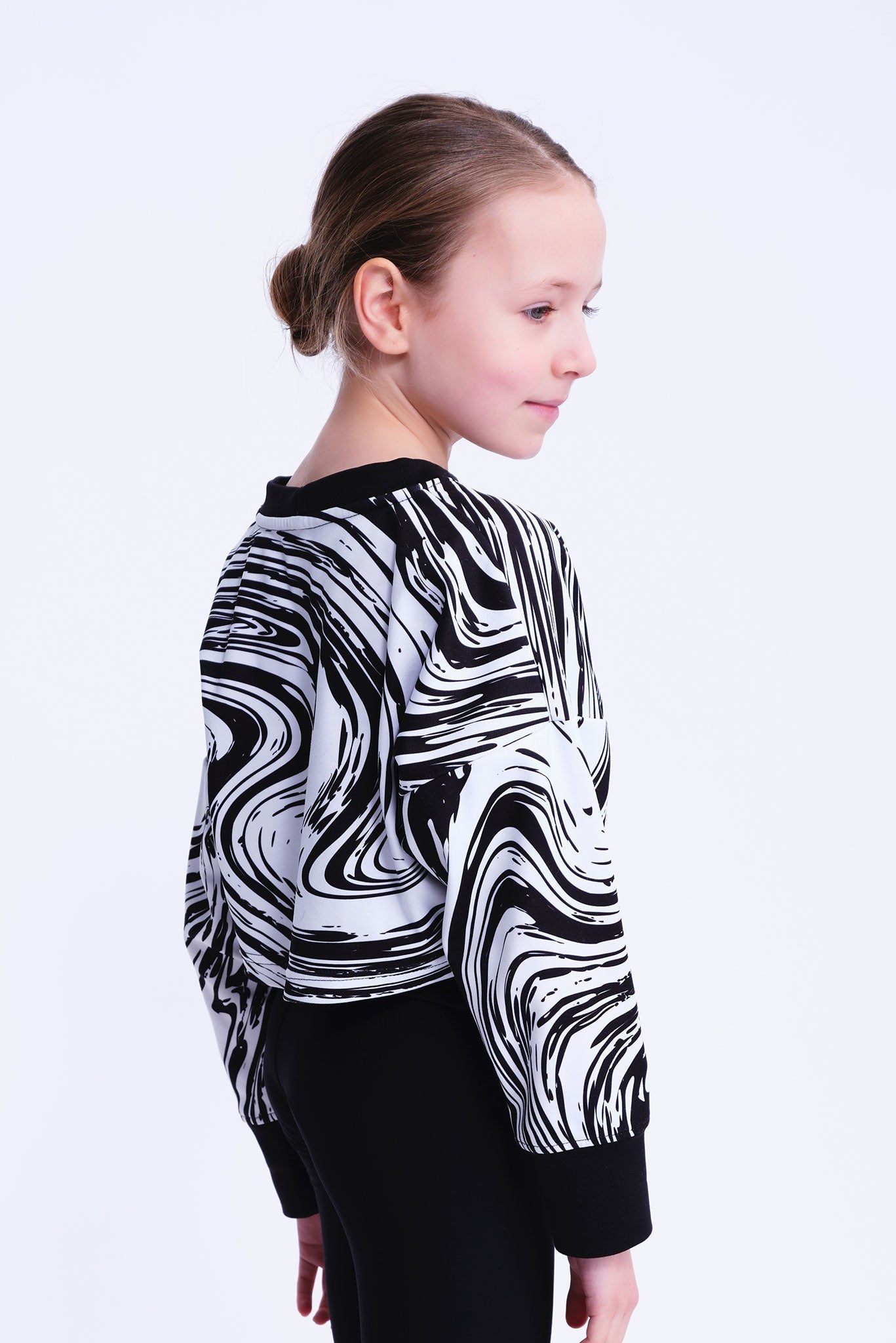 Gekürzter Sweatshirt in Strudel