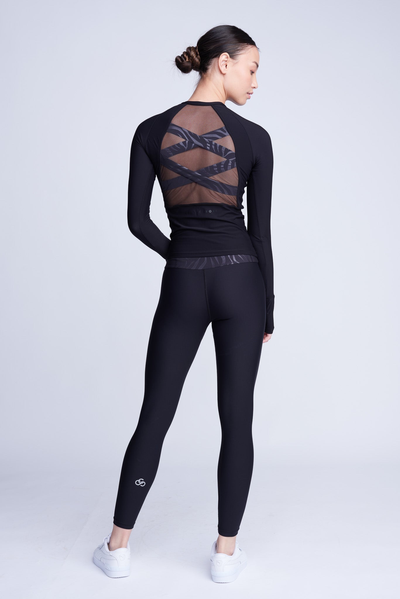 Iconic Half-Zip Top in Black