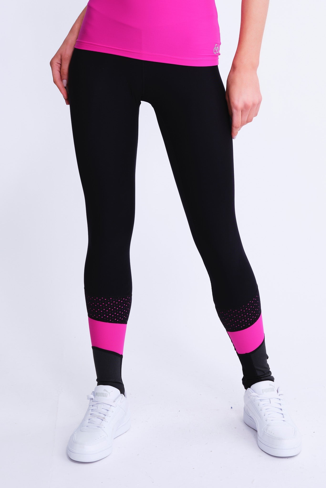 Desire Non-Slip Leggings in Fuchsia