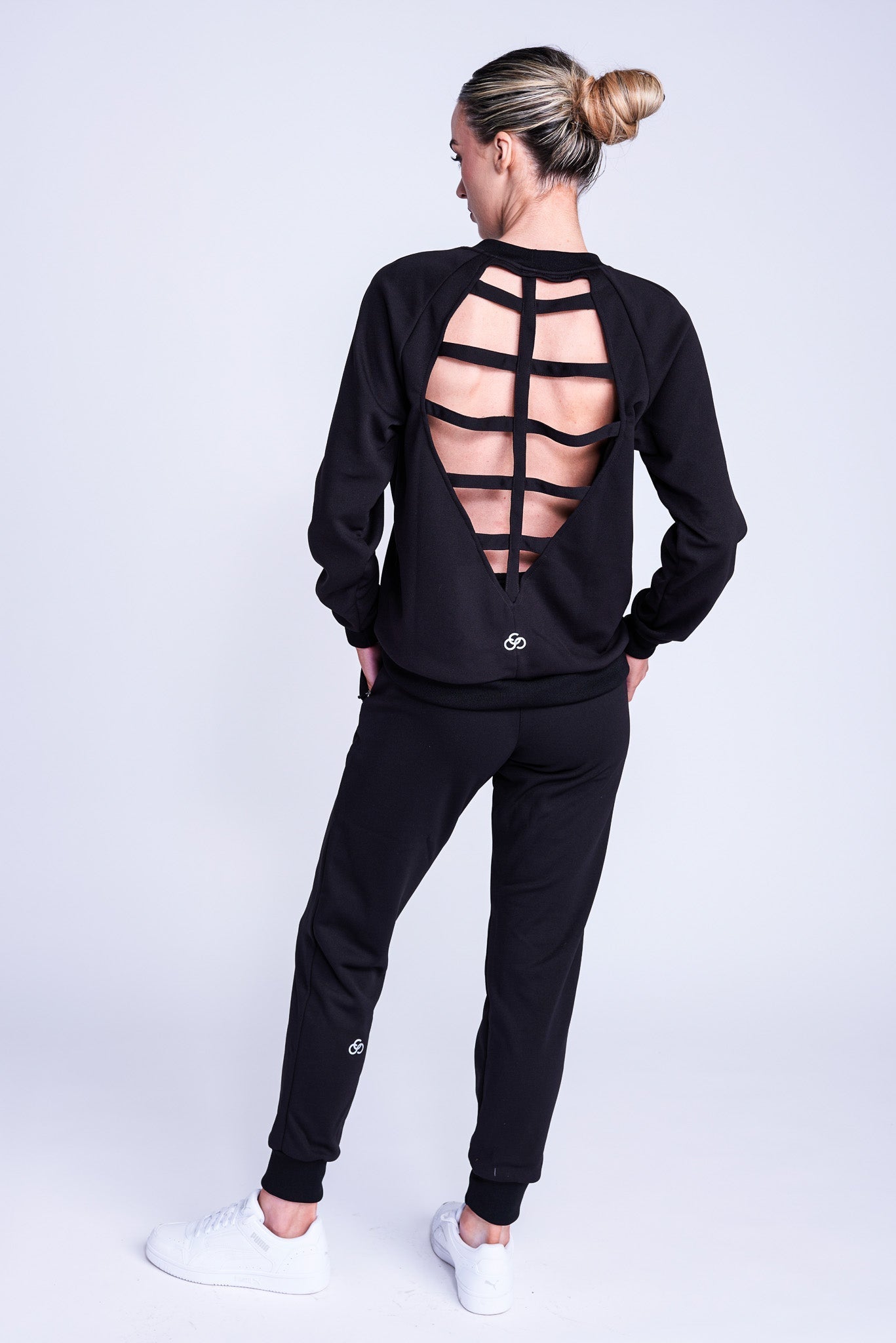 Fierce Open-Back Sweatshirt in Black