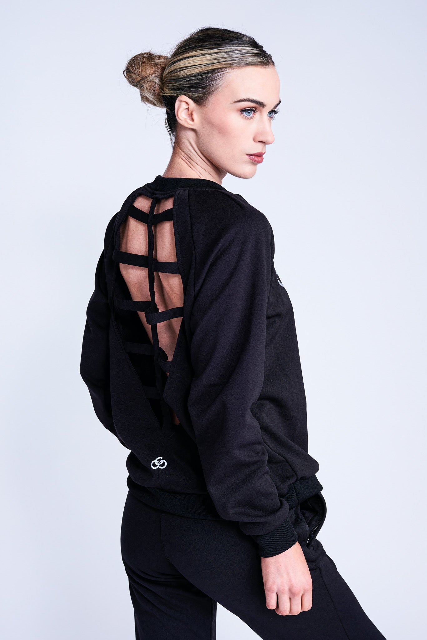 Fierce Felpa con schiena scoperta in Nero
