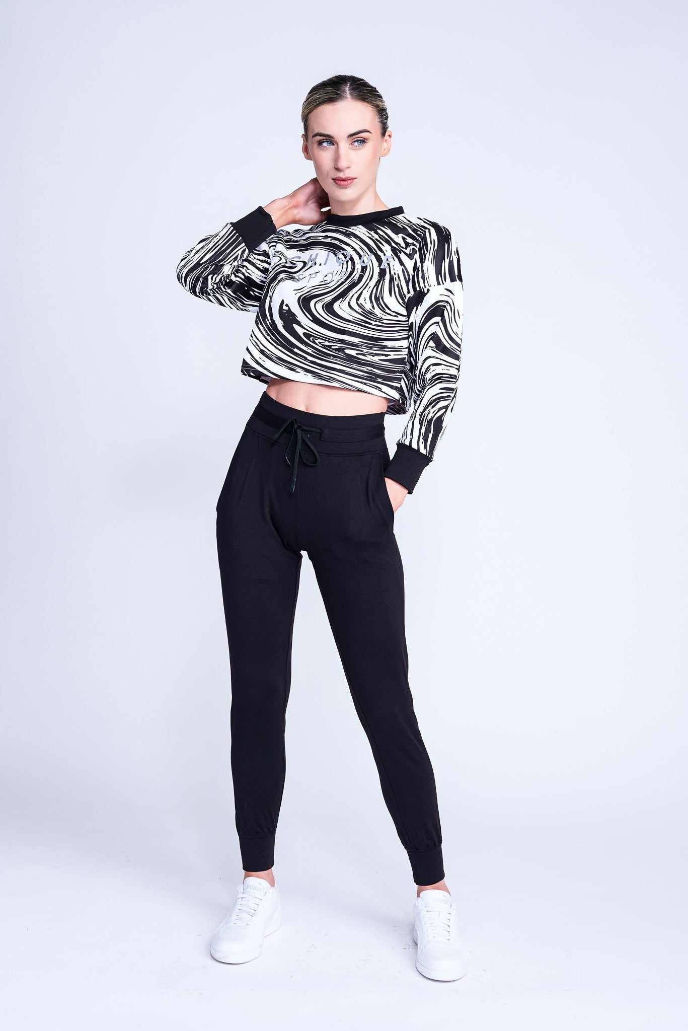 Gekürzter Sweatshirt in Strudel