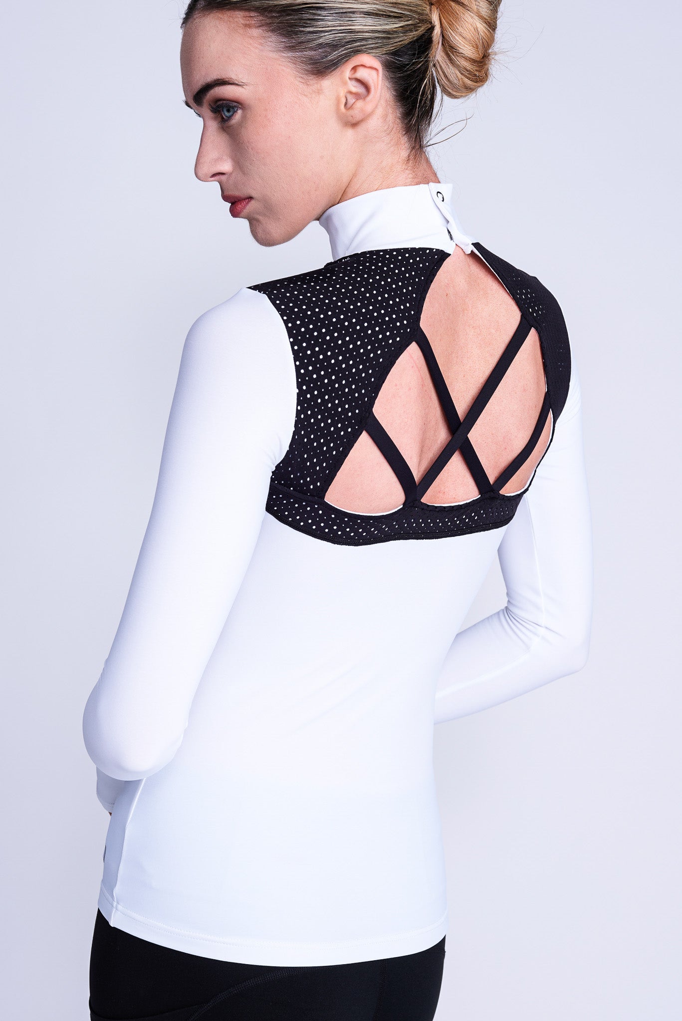 Passion Pitkähiha T-paita värissä Valkoinen