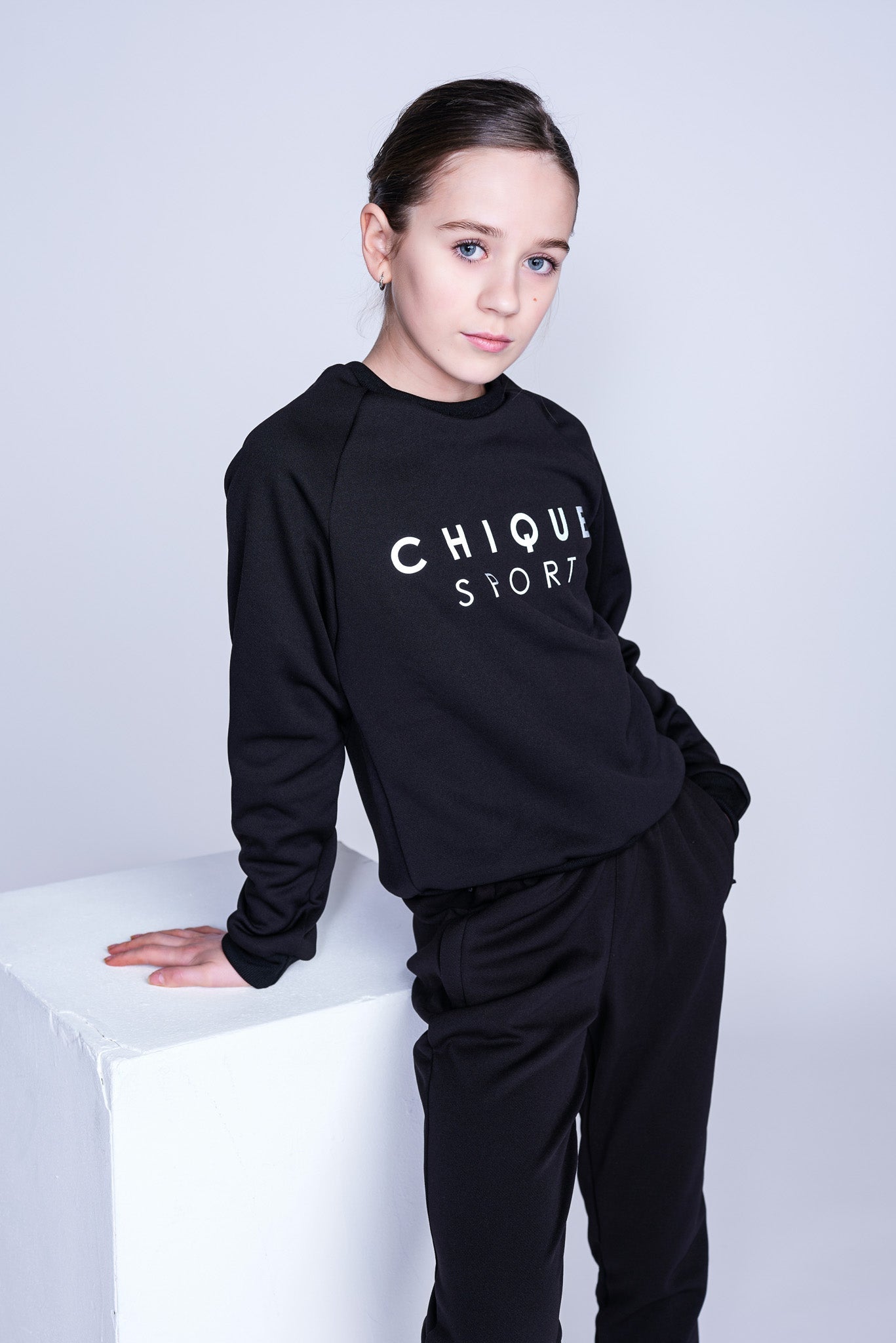 Fierce Offene Rücken Sweatshirt in Schwarz