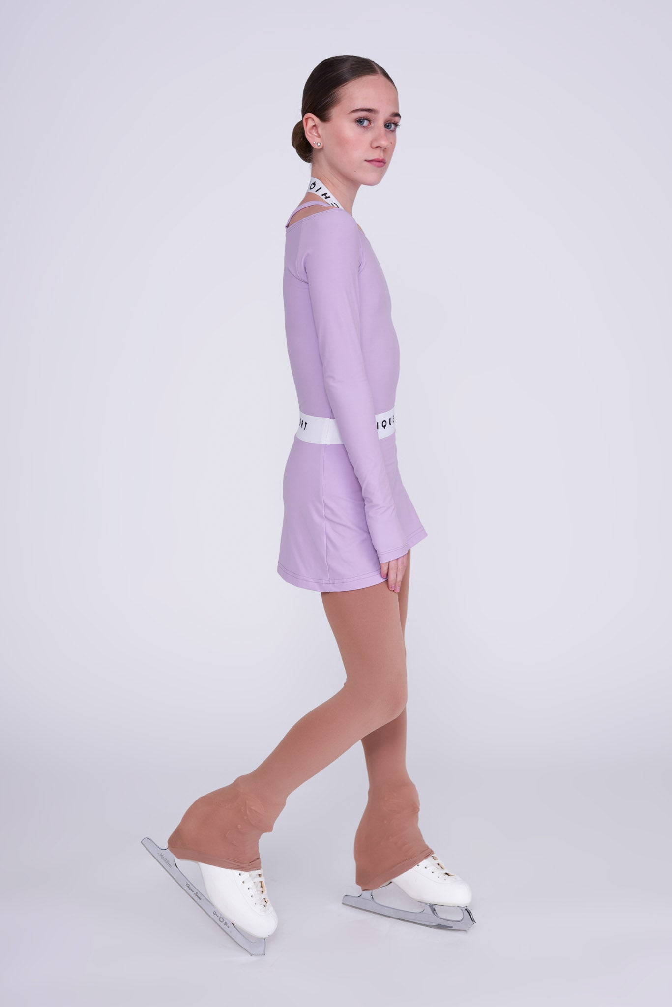 Girl's Figure Skating Long-Sleeve Top in Berry | Chique Sport