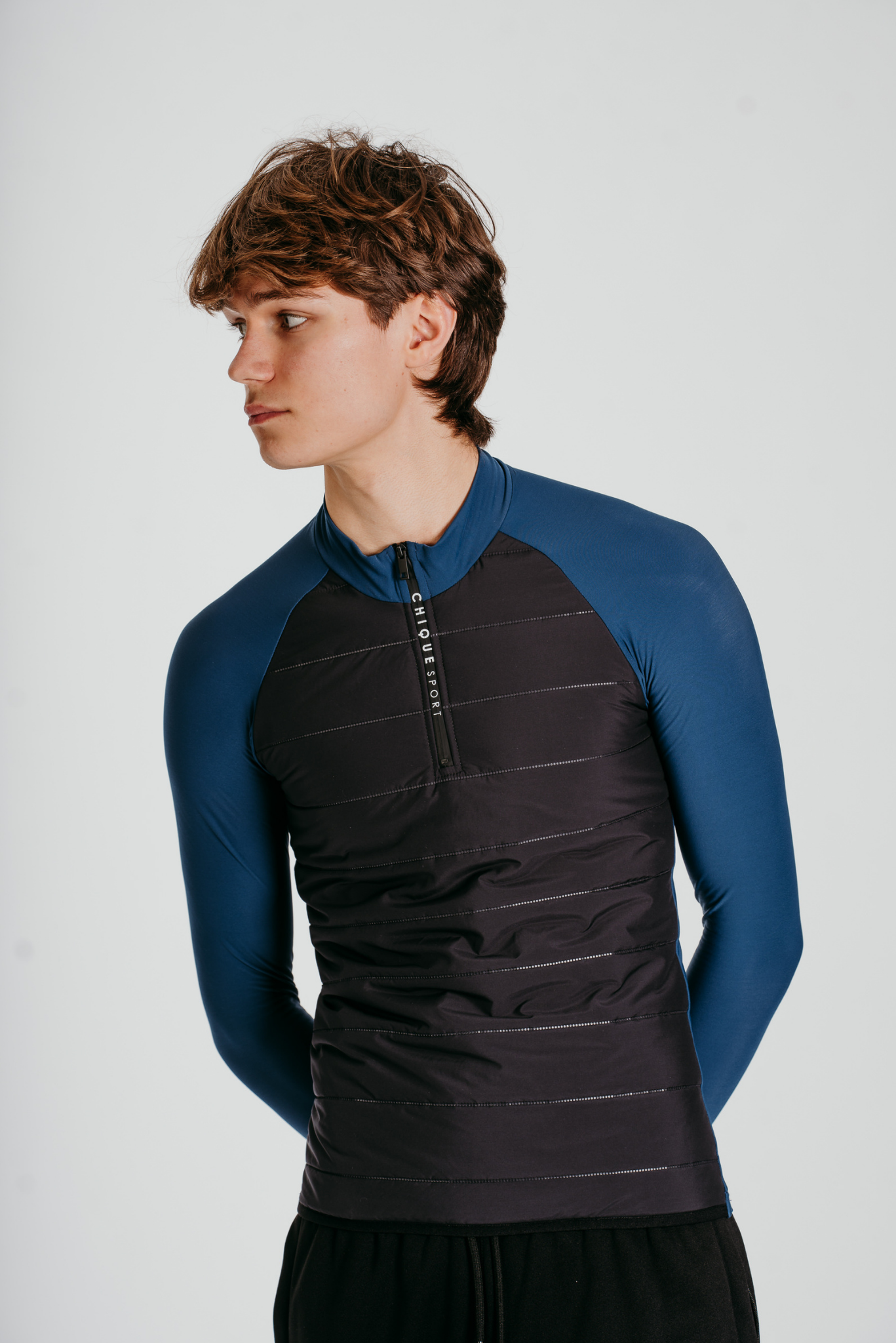 Empower Padded Half-Zip Top Mens in Electric