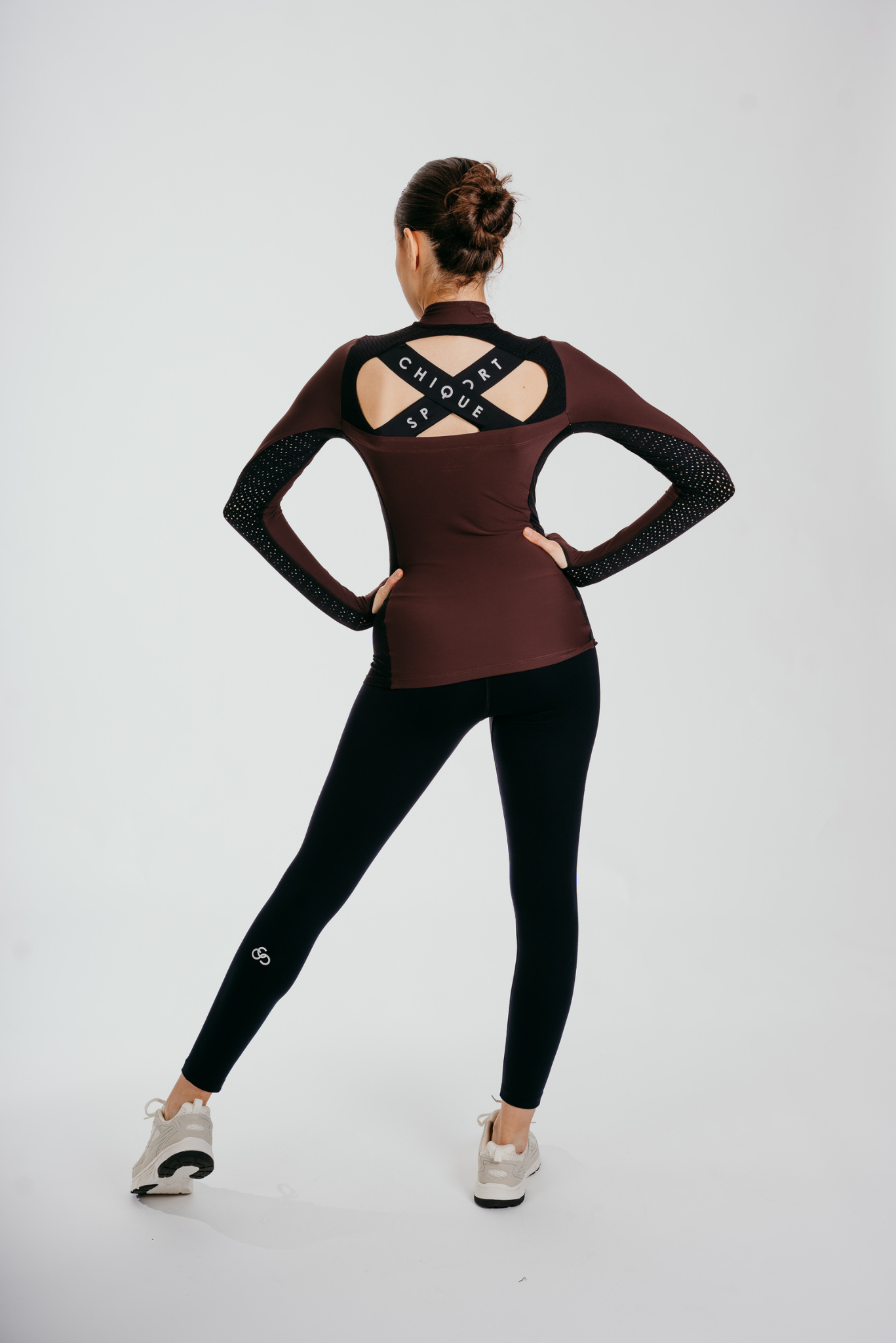 Inspire Half-Zip Top in Truffle