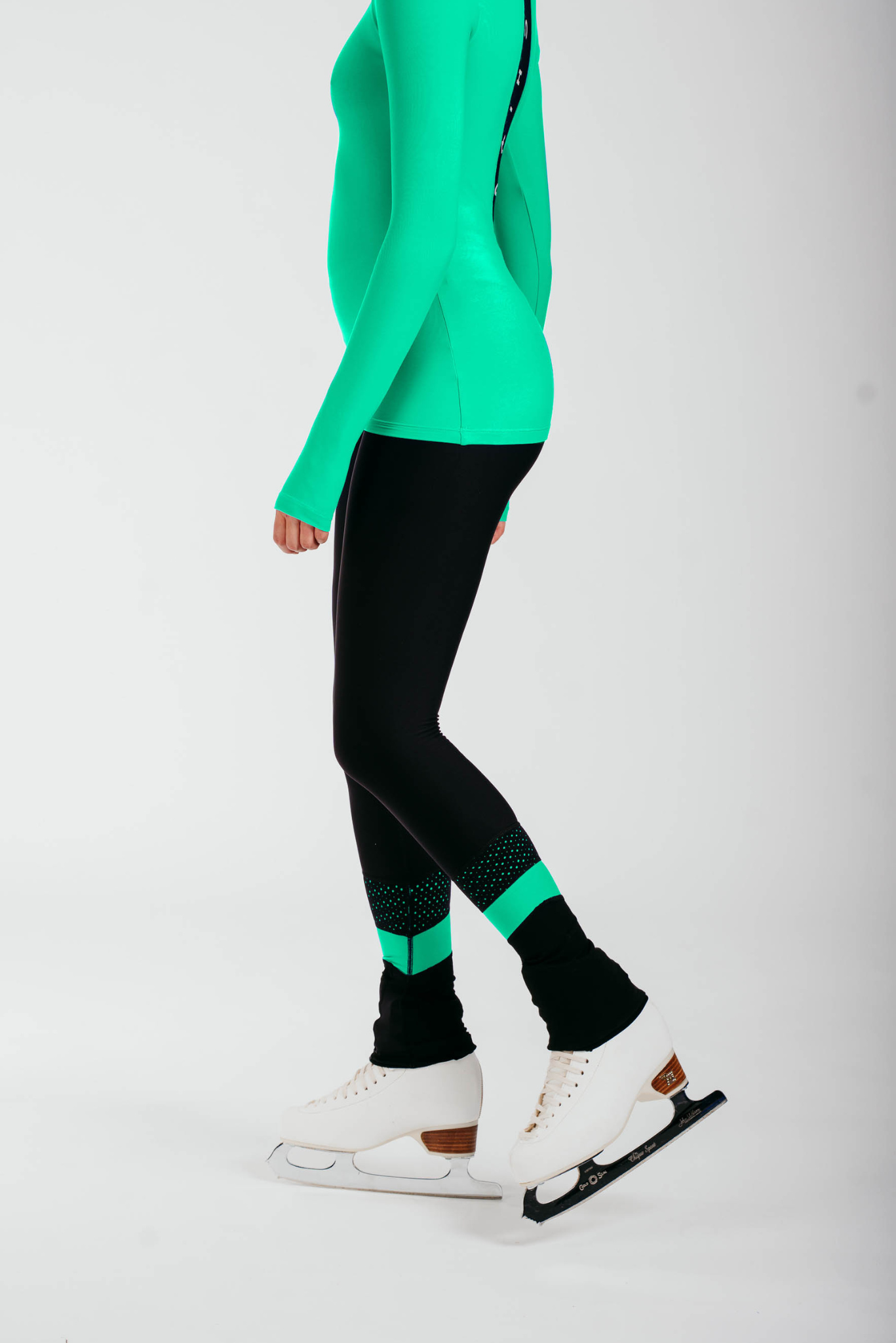 Desire Non-Slip Leggings in Ocean