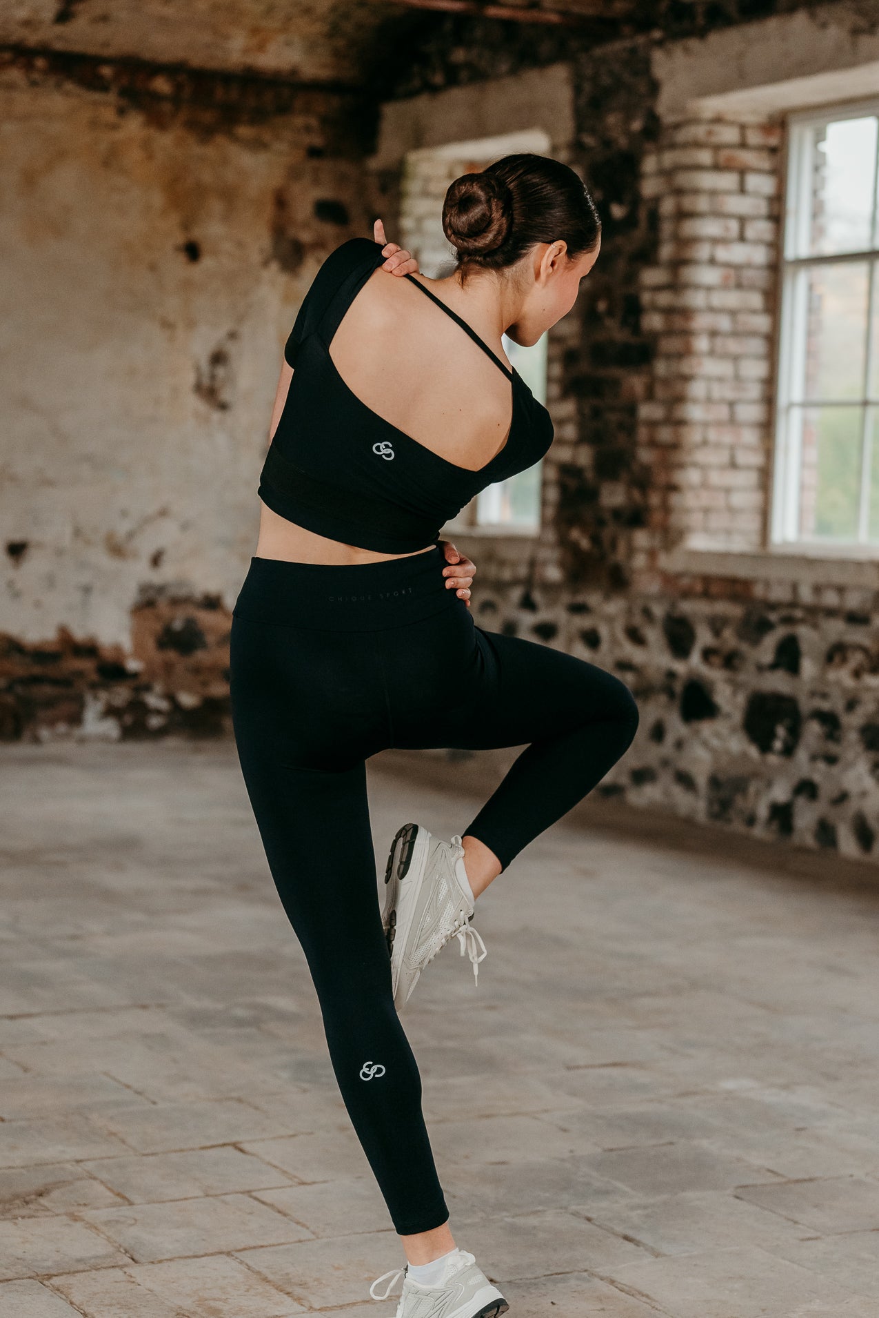 Phoenix Crop T-Shirt in Black