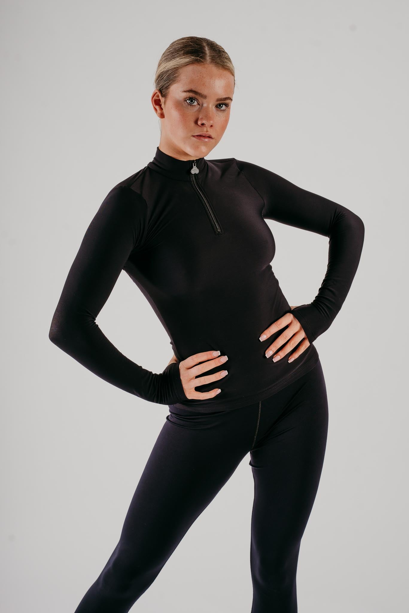 Phoenix Half Zip Top in Black