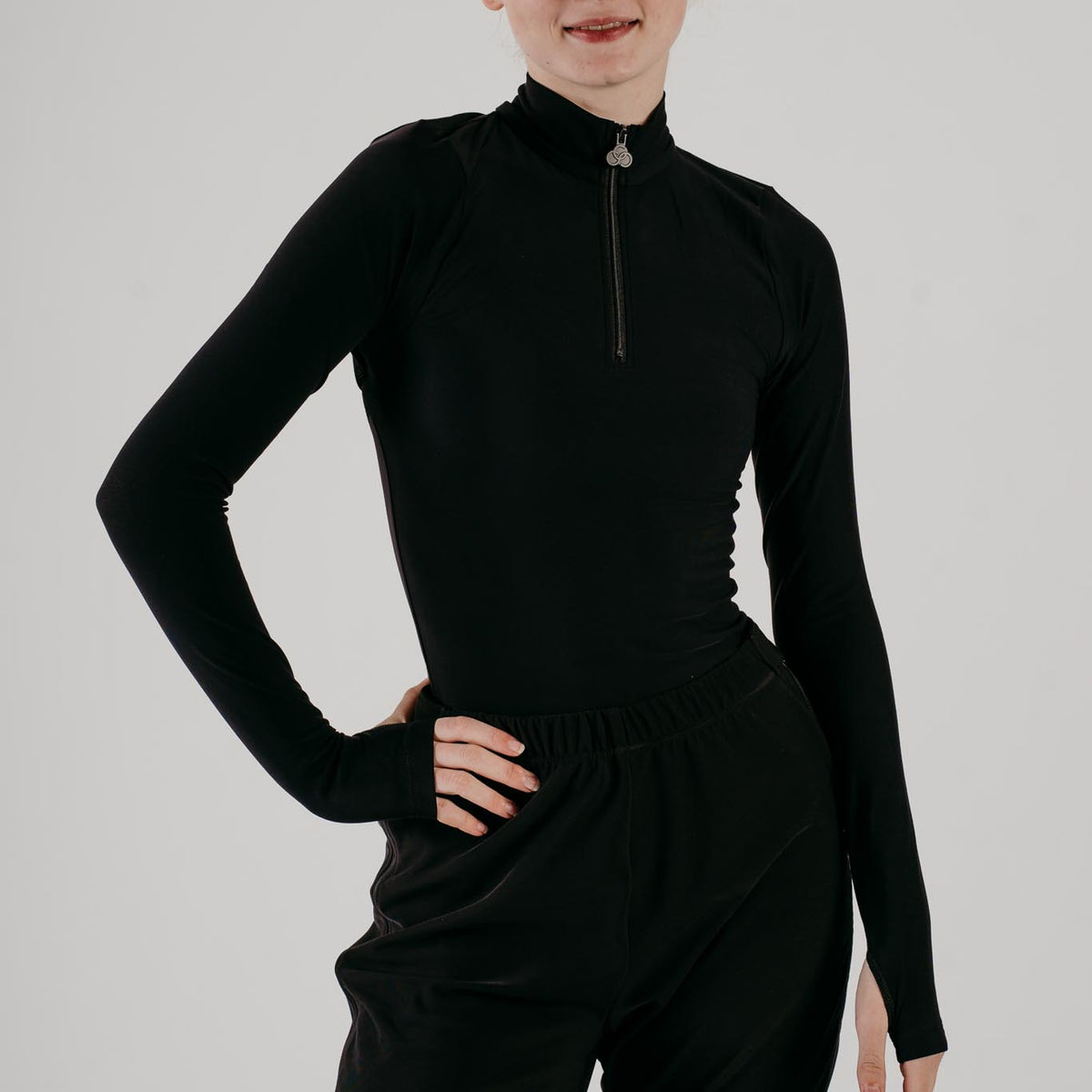 Girl's Figure Skating Phoenix Half Zip Top in Black | Chique Sport