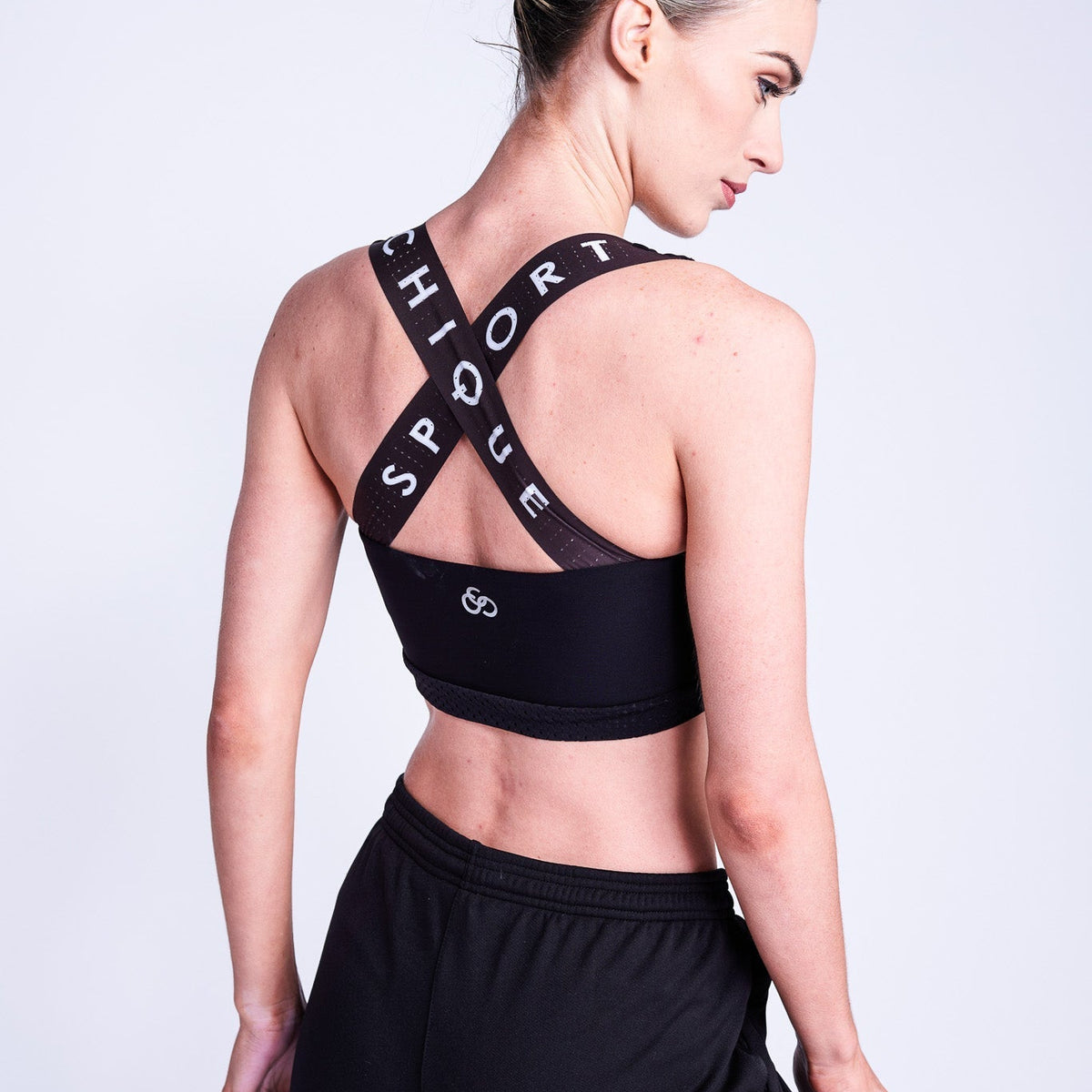 Fierce X Crop Top in Schwarz